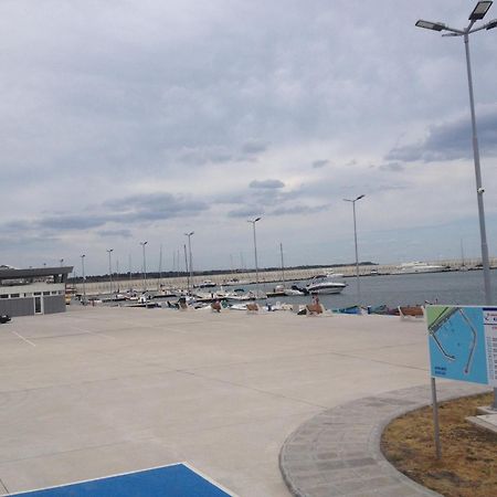 Emona Apartment Burgas City Eksteriør billede