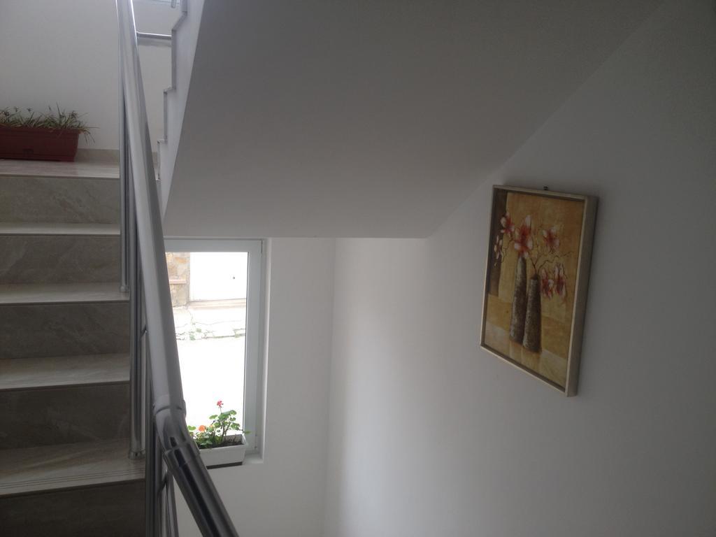 Emona Apartment Burgas City Eksteriør billede