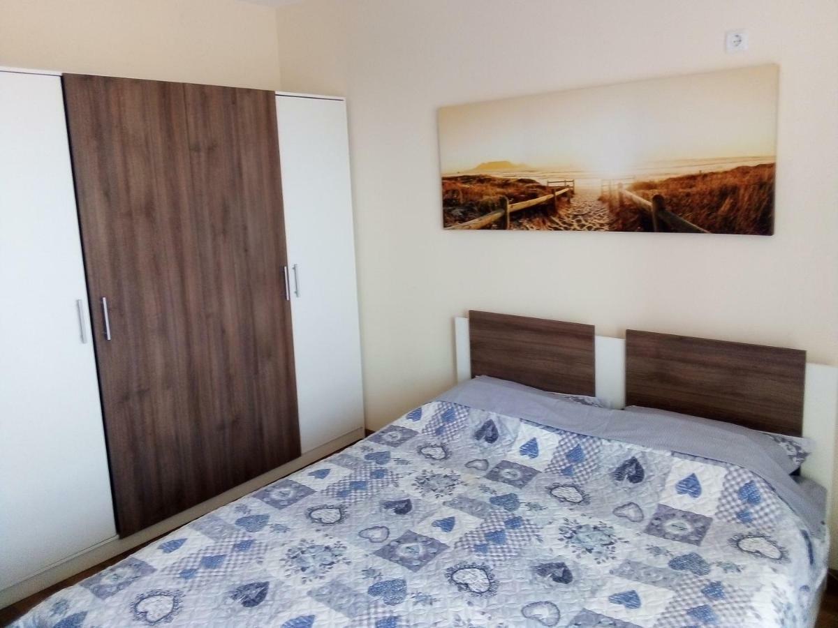 Emona Apartment Burgas City Eksteriør billede