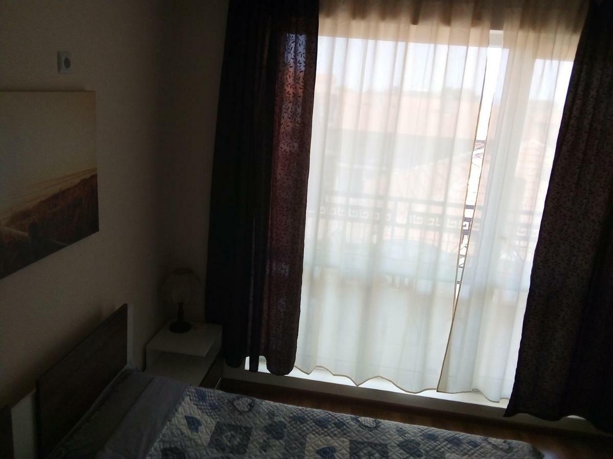 Emona Apartment Burgas City Eksteriør billede